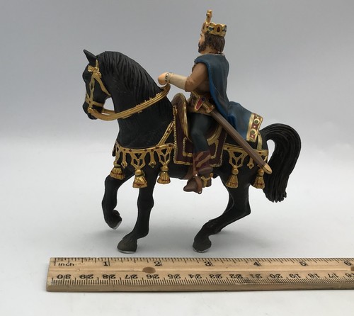 Schleich World of Knights KING ON HORSE 70049 Retired Figure 2005 Ritter - Picture 3 of 3
