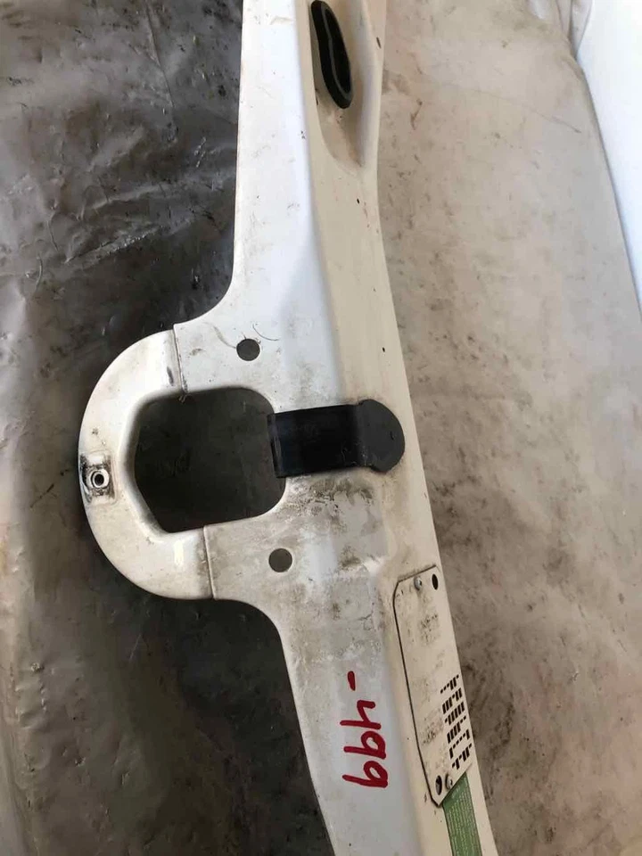 Mercedes Clase S S S500 1994-1999 sedán soporte radiador barra de amarre superior OEM Foto 3 de 4