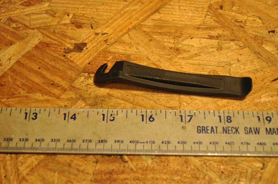 Palanca de neumáticos Bell Bike, nueva nunca usada, herramienta única sin paquete. ver fotos Foto 4 de 4