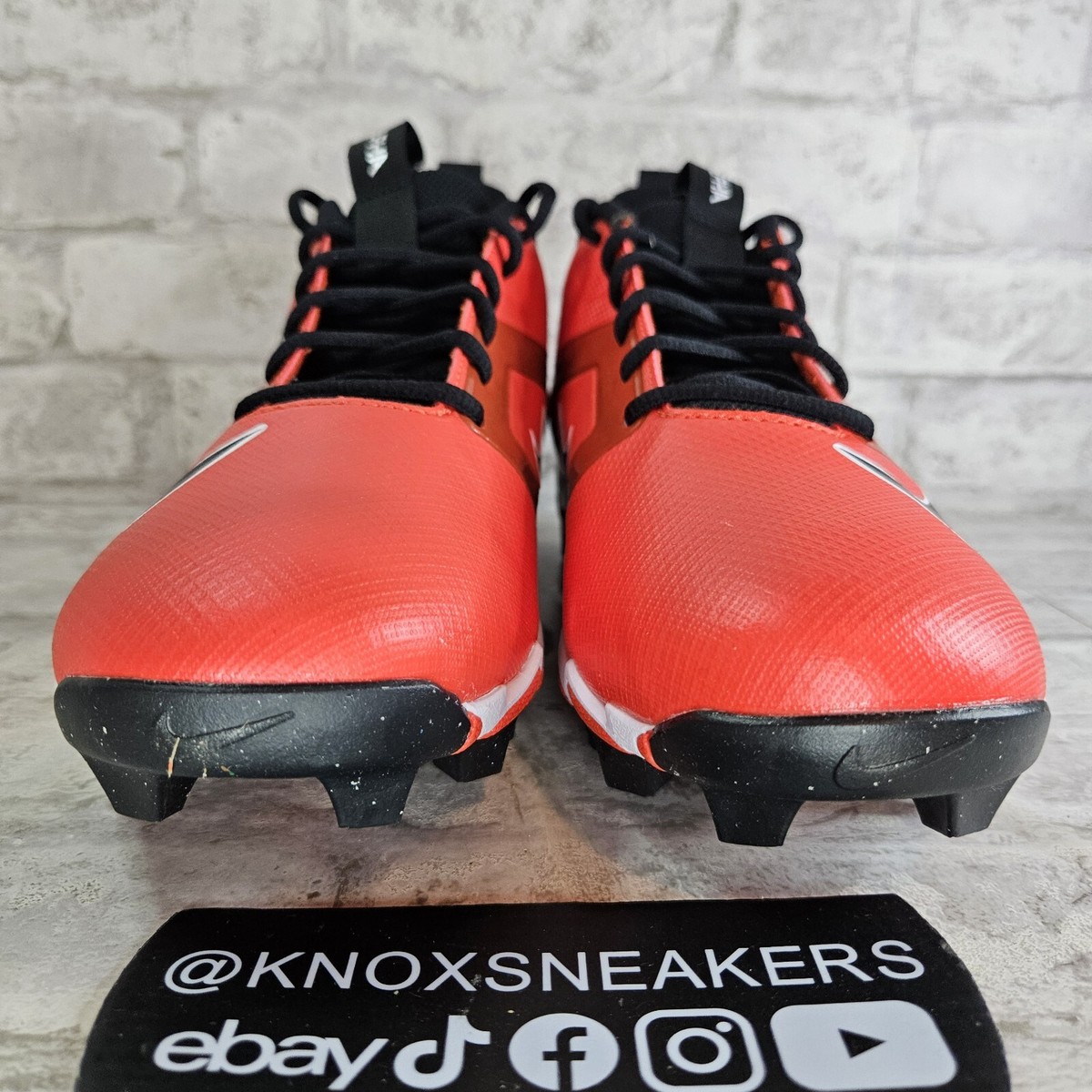 Nike Alpha Menace 4 Shark NRG Red Football Cleats FQ4536-600 Nike Alpha Menace 4 Shark NRG Red Football Cleats FQ4536-600