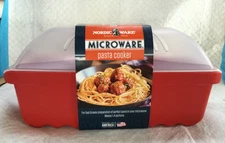 NORDIC WARE 1-4 PORTIONS 6 CUPS MICROWAVE PERFECT PASTA COOKER RED NEW NO STOVE!