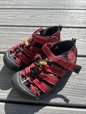 Keen Newport H2 Sandals Toddler Size 11 Outdoor Slip On Shoes Red