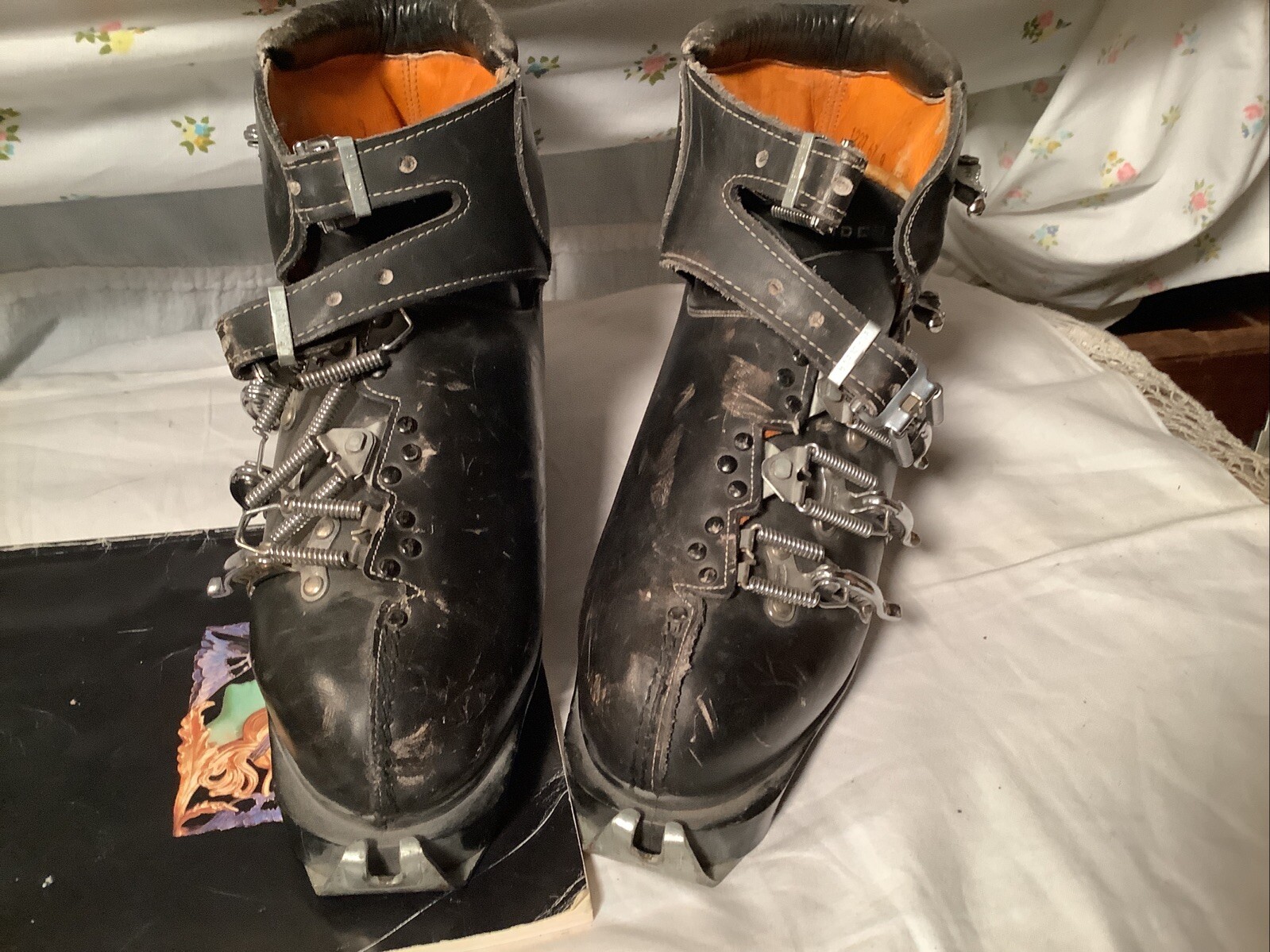 SALOMON [RARO] SCARPONI DA SCI DARTMOUTH VINTAGE MADE IN ITALY TAGLIA UOMO 9 1960 S? OTTIME CONDIZIONI