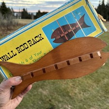 Vtg Fishing Rod Wall Rack Wood Fish Shaped Holds 6 11x5  Cabin Chic Grandpacore