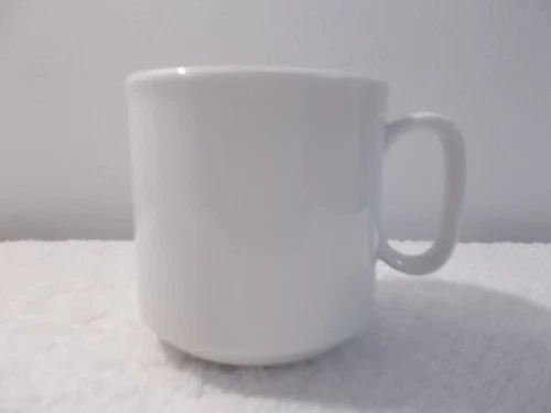 Patra Fine Porcelain White Coffee Tea Cup Mug