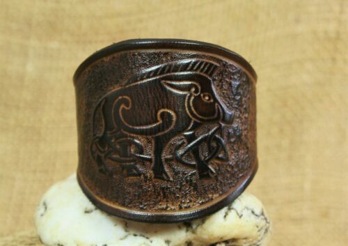 Wikinger Schlüsselanhänger - Pfeilspitze Mit Rabe Design, Alchemie & Germanen Style