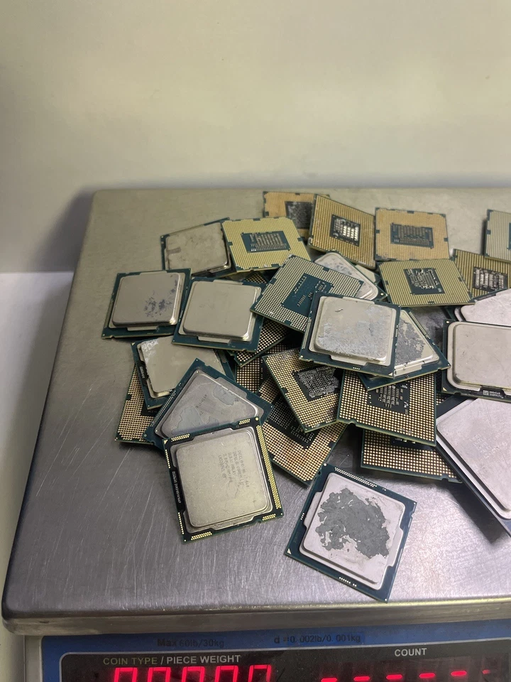 1KG Rottami di CPU per Recupero Oro Processori Tipo INTEL Kilo - Immagine 2 di 3