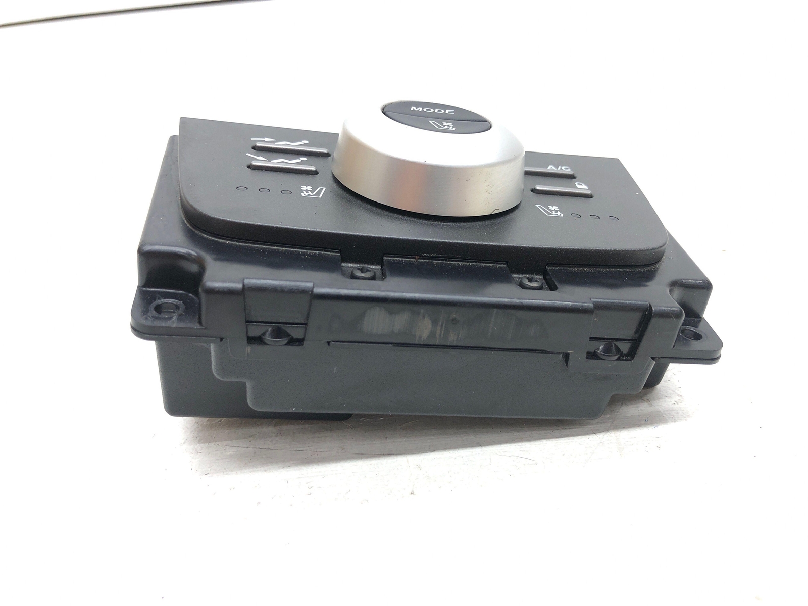 2011 ASTON MARTIN RAPIDE REAR CONSOLE A/C & SEAT CONTROL SWITCHES AD4314A710AC