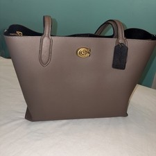 COACH C0689 Willow Medium Tote Bag - Polished Pebble Leather
