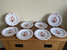 Arc Arcopal Poppies Side Plates x 8 Milk Glass Excellent Vintage 7.25” Diameter 