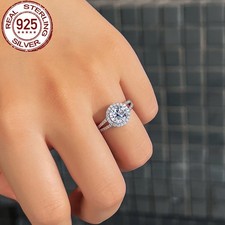 Brilliant Round Cut Cubic Zirconia 925 Sterling Silver Engagement Ring for Women