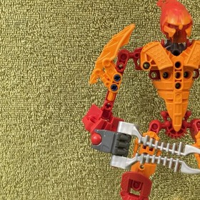 LEGO Bionicle Glatorian -&ldquo; ACKAR &ldquo; ( Set# 8985 ) Compete Build Except NO Thornax