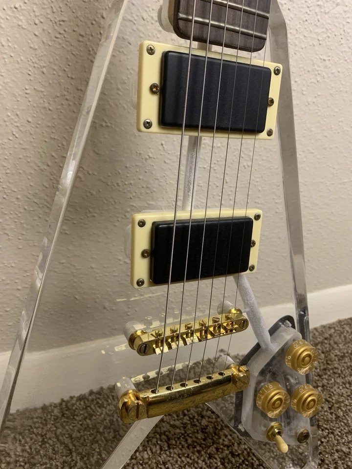 Guitarra Eléctrica Galveston - Guitarra Acrílica Flying V Foto 2 de 4