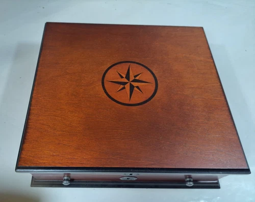 The Uncirculated Franklin Silver Half-Dollar Collection Wood Box /No Coin
