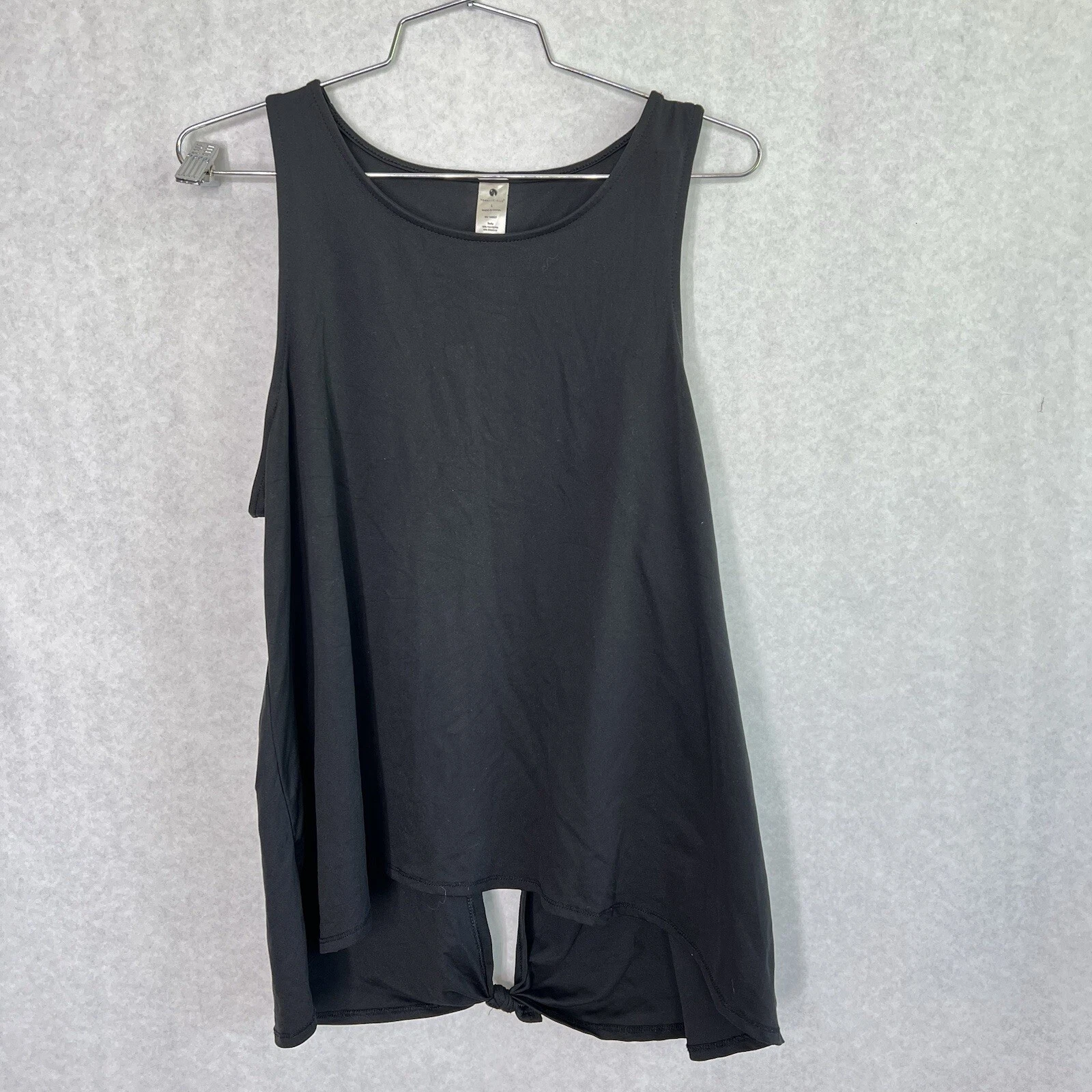 yogalicious workout open back tank-top