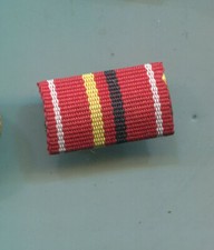 DDR Bandschnalle Kampfgruppen Silber (153)
