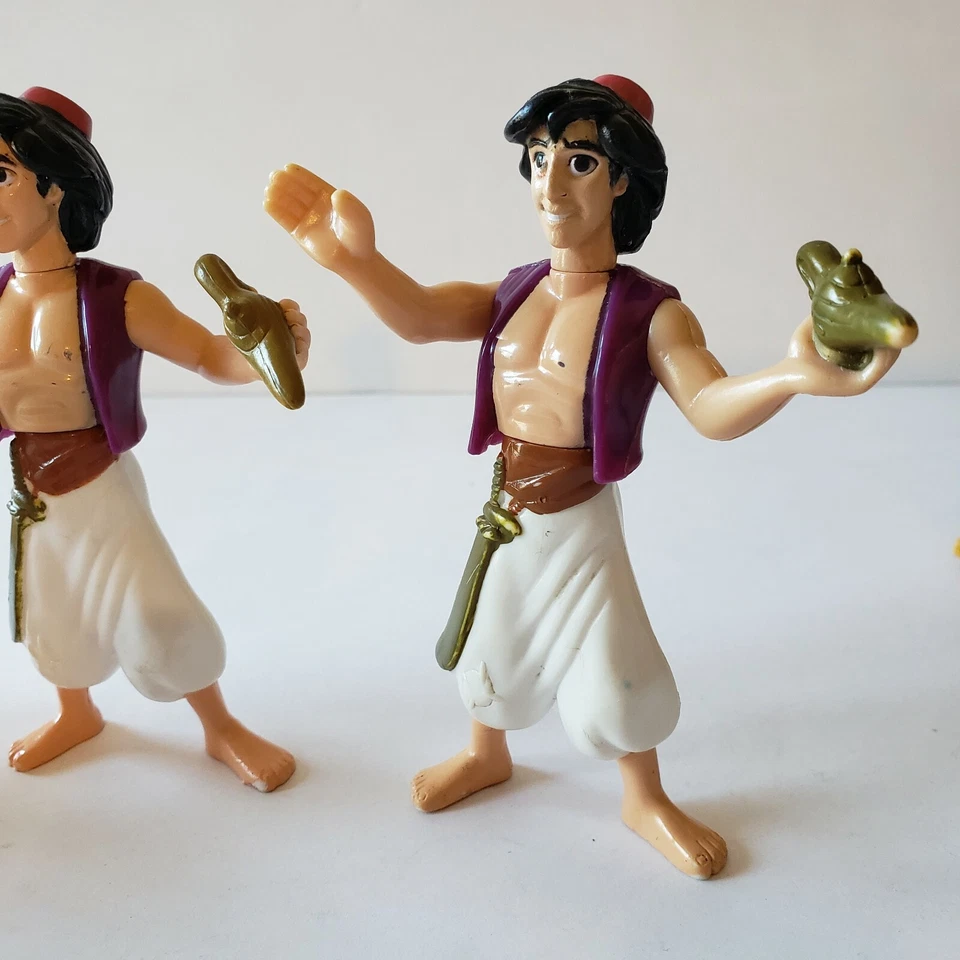 Disney Aladdin Lote de 5 Alfombras Mágicas Disney & Burger King Genie Jasmine LEER Foto 4 de 4