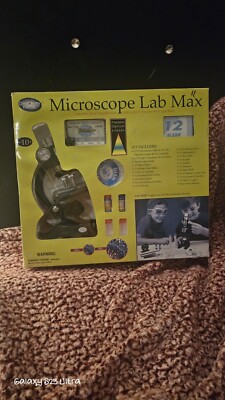 Discovery Planet Microscope Lab Max (100x-900x Zoom w/ Light & Projector)