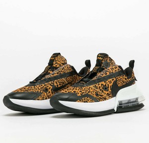 tenis leopardo nike