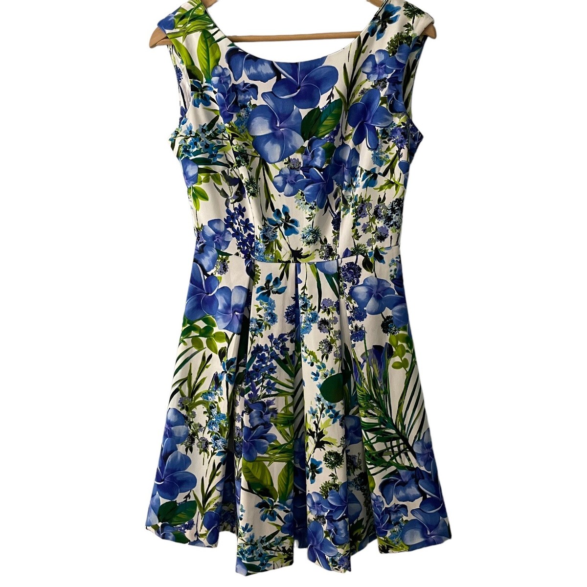 green emerald velvet dress Julian Taylor Women's Fit and Flare Pleated Dress, Ivory/Blue, 12 at Amazon  Women's Clothing store
