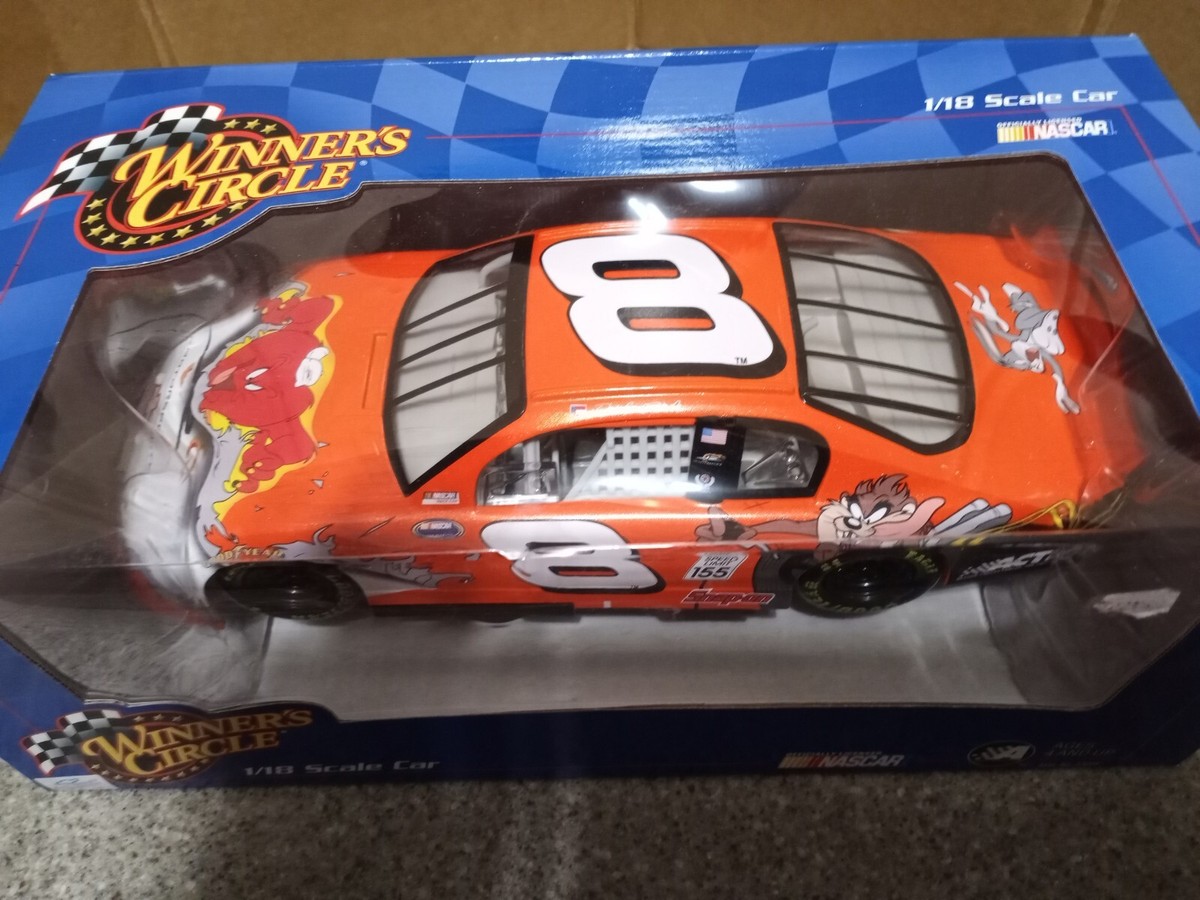 ミニカー　NASCAR Earnhardt Racing Family s-l1200.jpg