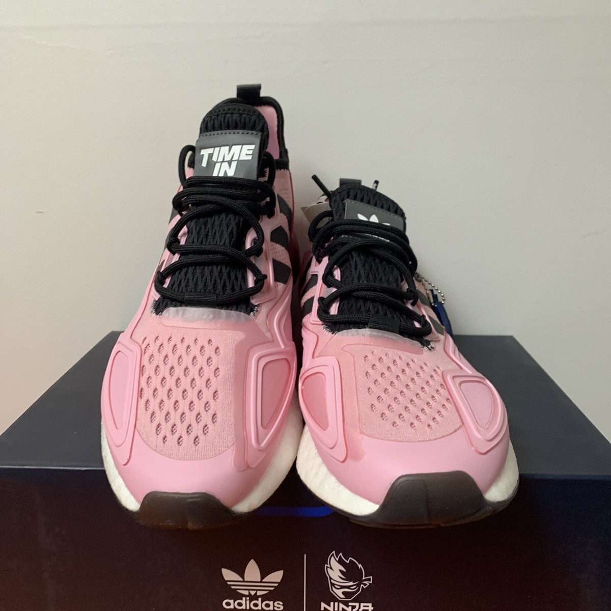 シューズ KFC Size 9 - adidas Ninja x ZX 2K Boost Time In - True Pink
