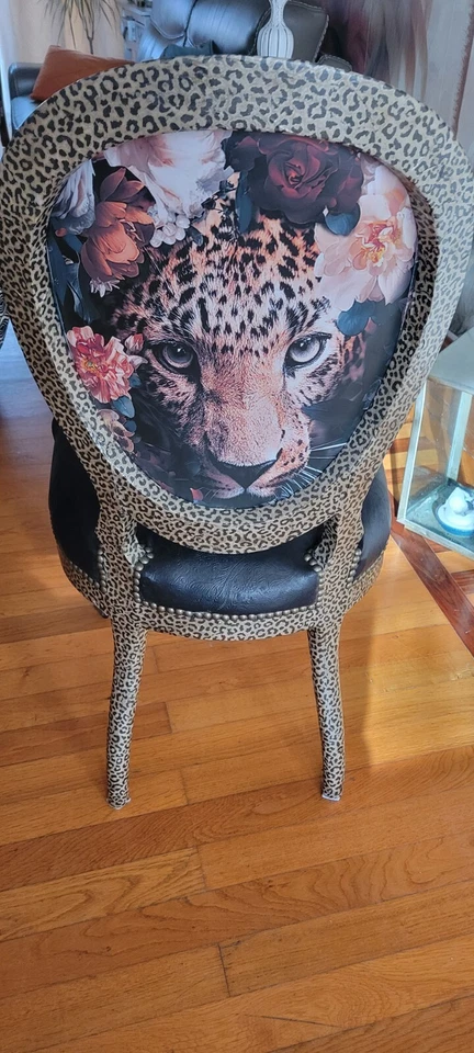 chaise médaillon léopard - Photo 3/4