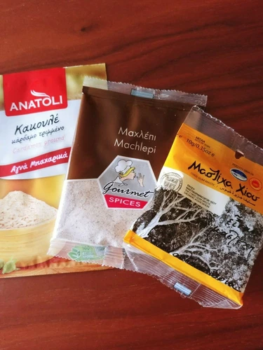 Ground Mahlep 8g, Chios Mastic Medium Tears 10g and Cardamom 8g