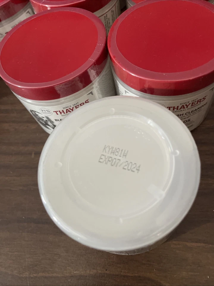 2-Thayers Blemish Clearing Pads for Acne 60 Exfoliating Pads 20 Packs Exp 7/24 - Image 3 of 4