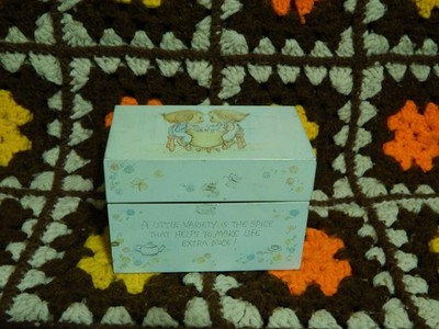 Metal Recipe Box ~ Betsey Clark ~ Hallmark ''Variety the Spice of Life'' Retro