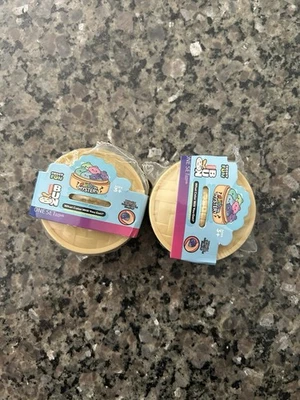 2 Mini Mystery Knödel Squishy - Regenbogen BRANDNEU IN BOX - Bild 1 von 4