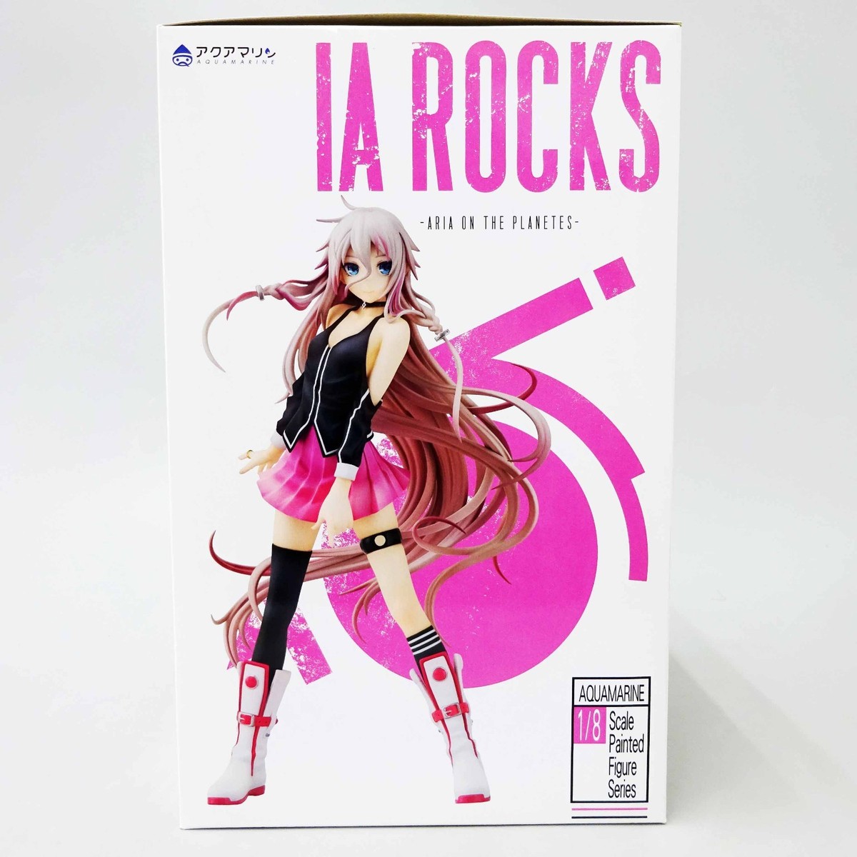 Aquamarine VOCALOID IA Rocks Aria on the Planetes 1/8 Scale Figure