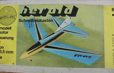 alter Herold Modellbau TIPSY Baukasten Bausatz 1320mm