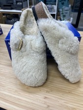 Birkenstock Unisex Boston Big Buckle Teddy Rivet Clog, White, Size EU40/US W9-M7