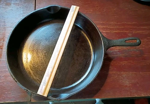 11 1/4" Diameter Cast Iron  Skillet, 10 On Top, Arrow? On Handle, 1960's Wagner?