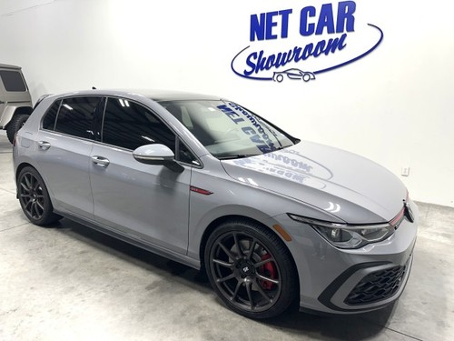 2024 Volkswagen SE 