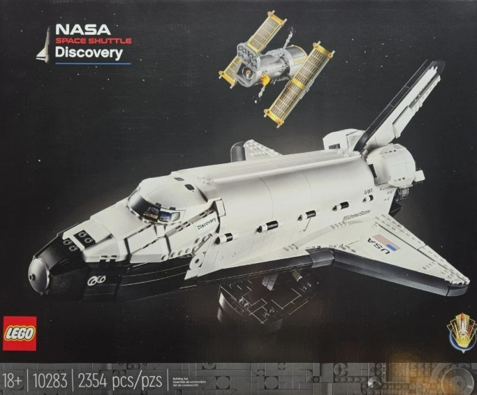 LEGO Icons: NASA Space Shuttle Discovery 10283 (NO BOX OR MANUAL INCLUDED)