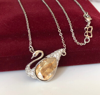 Luxus Halskette Schwan Herz Anhänger Crystal Kristalle Silber 18K Weißvergoldet
