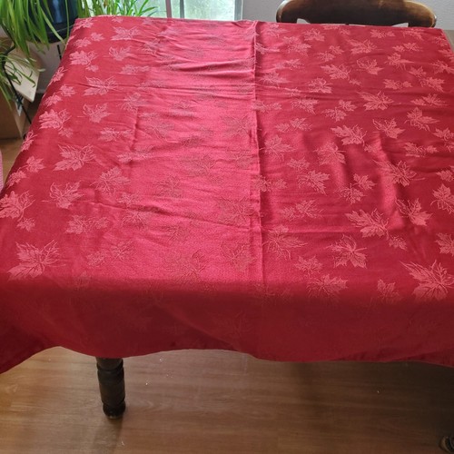 Red Jacquard Tablecloth 80" x 57" Maple Leaf Satin Holidays Harvest Valentines - Picture 6 of 9