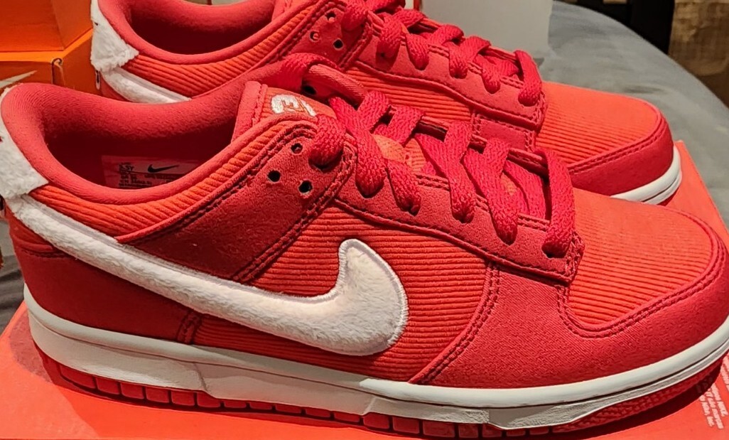 Nike Dunk Low GS Valentine's Day FZ3548-612 Size 5.5Y