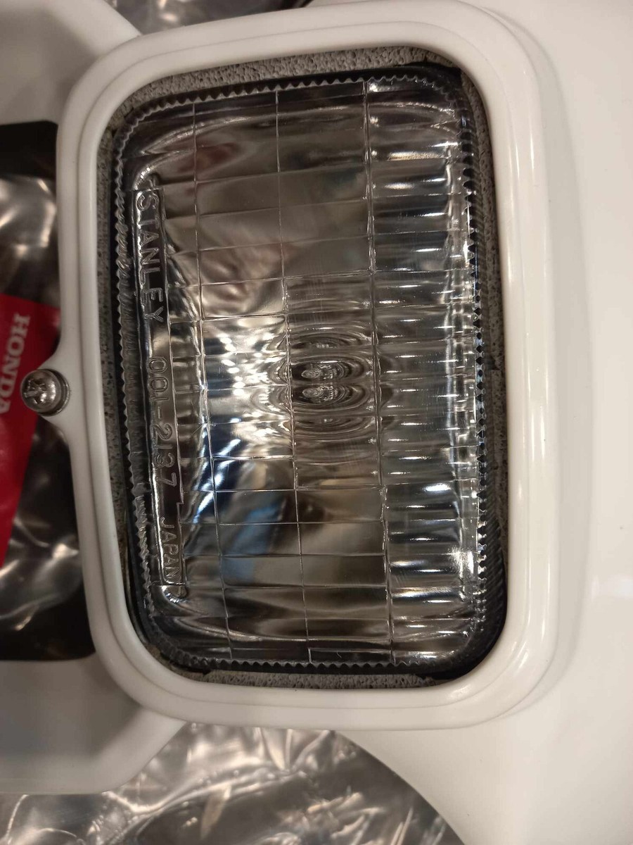 OEM HONDA XR600 XR250 XR200 HEADLIGHT | eBay