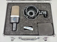AKG C124 Condenser Microphone