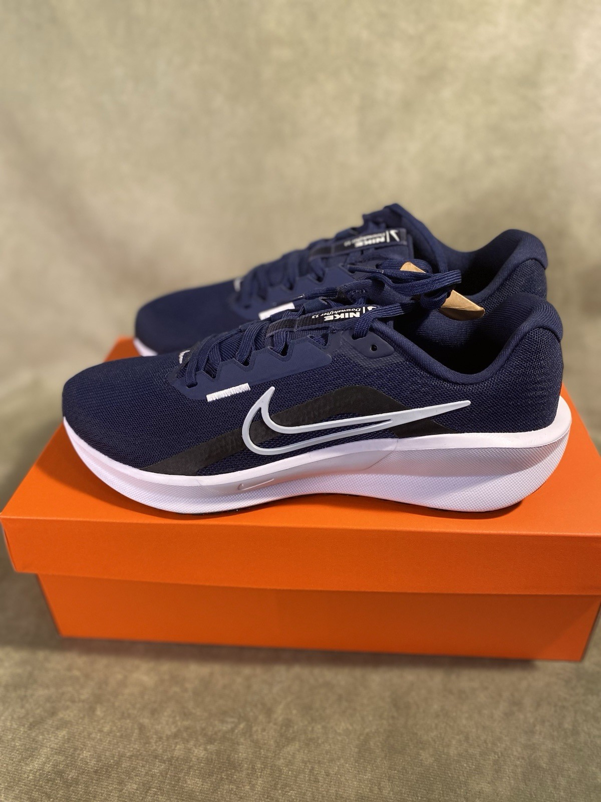 Nike Downshifter 13 Midnight Navy Running Shoes Sneakers Men's sz 8.5 New