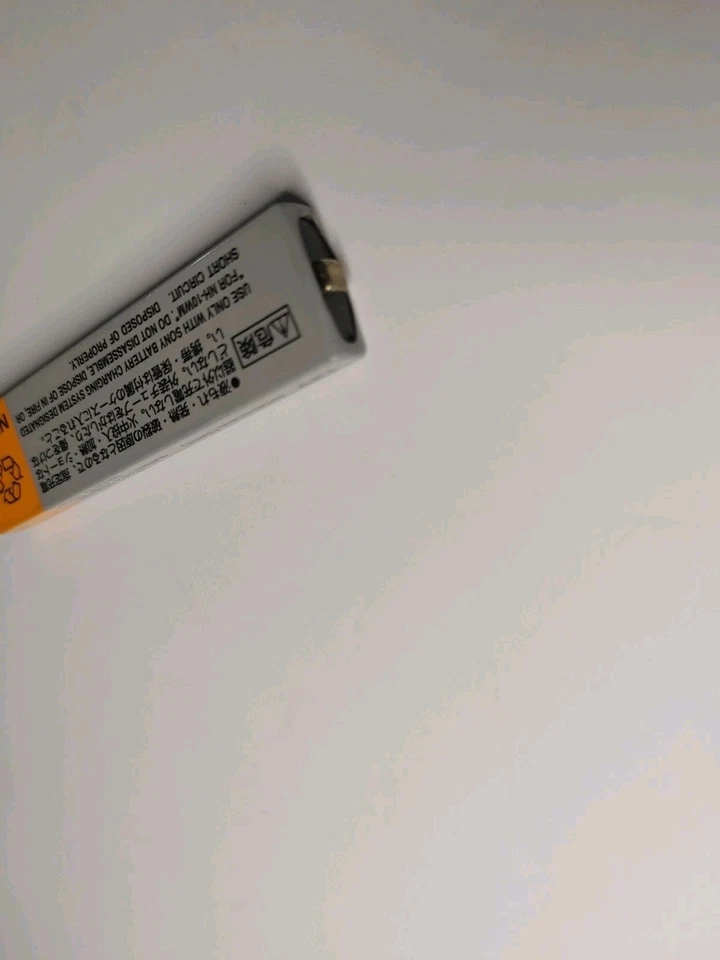 Аккумулятор Sony Ni-MH GumStick для MD/CD/кассетного плеера (NH-14WM/NH-10W) - рабочий - Изображение 4 из 4