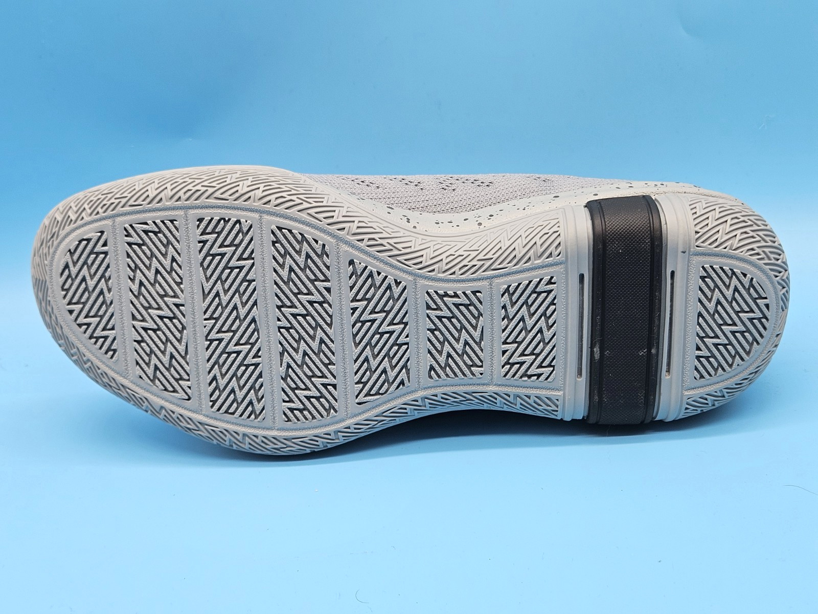 New Puma Legacy Low JR Kids’s Size 6C Quarry Gray Athletic Shoes 193818-01 thumbnail 3