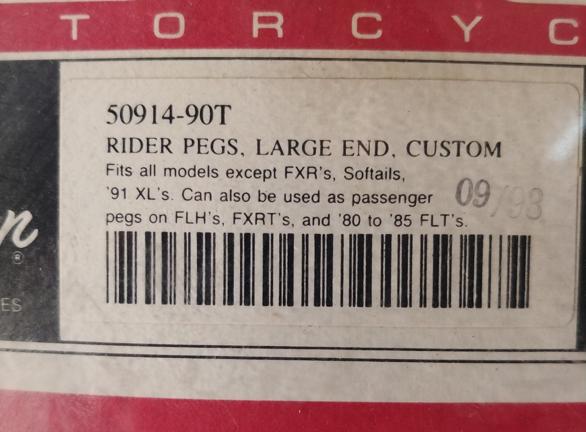 OEM “Eagle Iron” Harley-Davidson Large end Rubber Rider Pegs OEM
