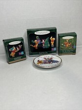 Winnie The Pooh Hallmark Ornaments Lot With Ornament Plate