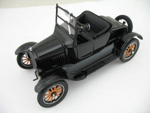 Danbury Mint Model: 1925 Ford Model T