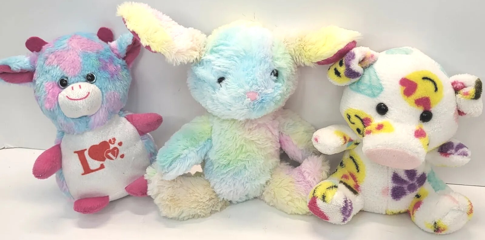 World Plush Multicolored 6" to 8" Animal Plush Stuffed Toys