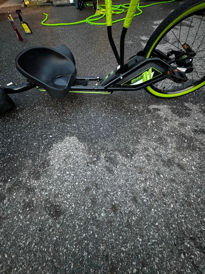 Triciclo máquina verde Huffy 98305 20 pulgadas Foto 3 de 3